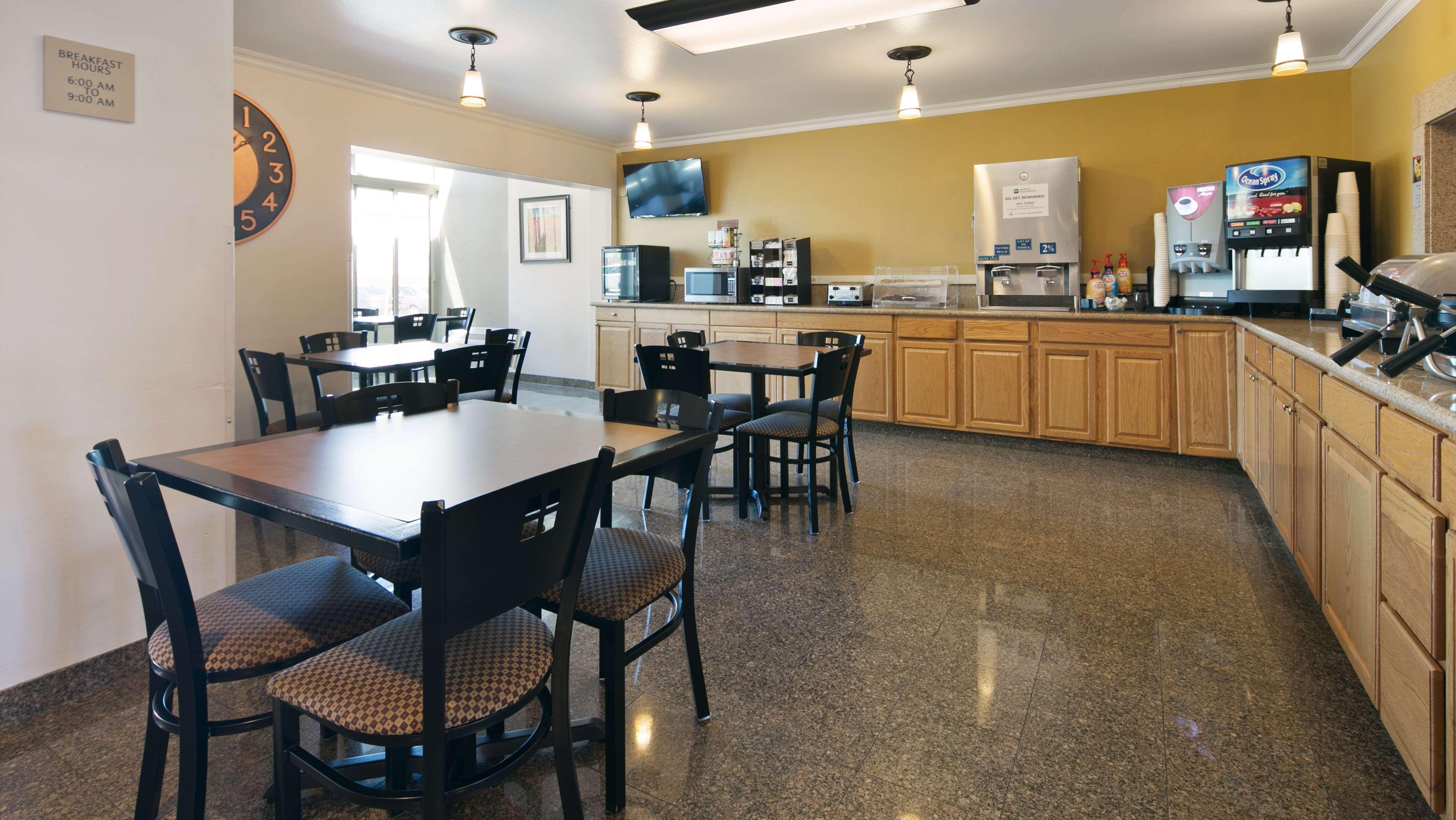 Best Western Chieftain Inn Уэнатчи Экстерьер фото