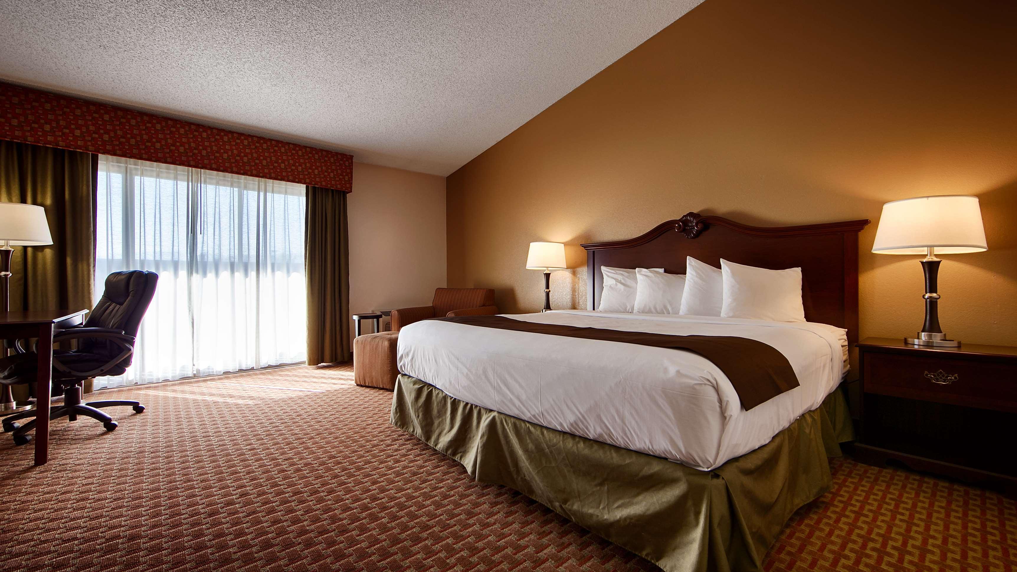Best Western Chieftain Inn Уэнатчи Экстерьер фото
