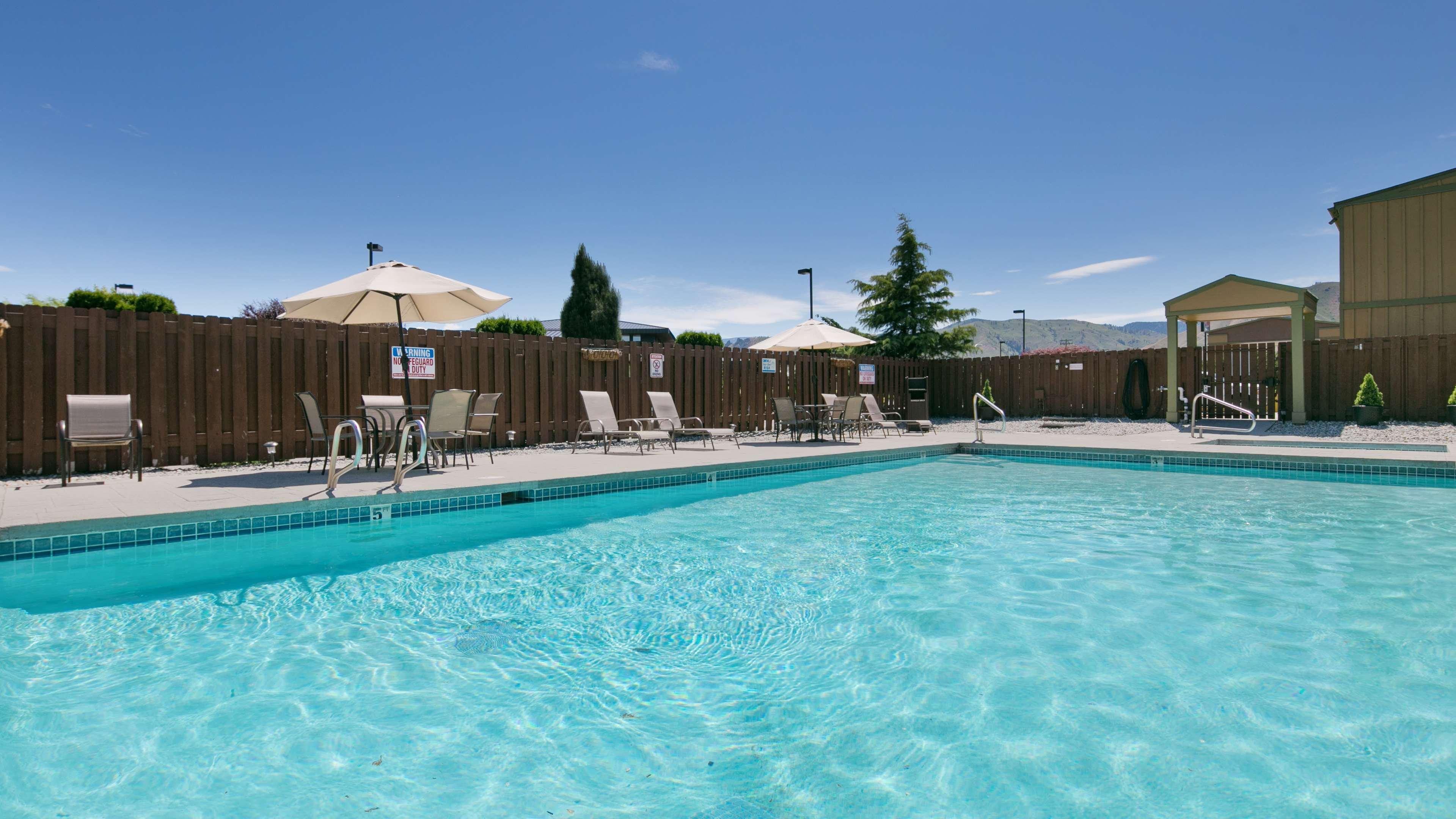 Best Western Chieftain Inn Уэнатчи Экстерьер фото