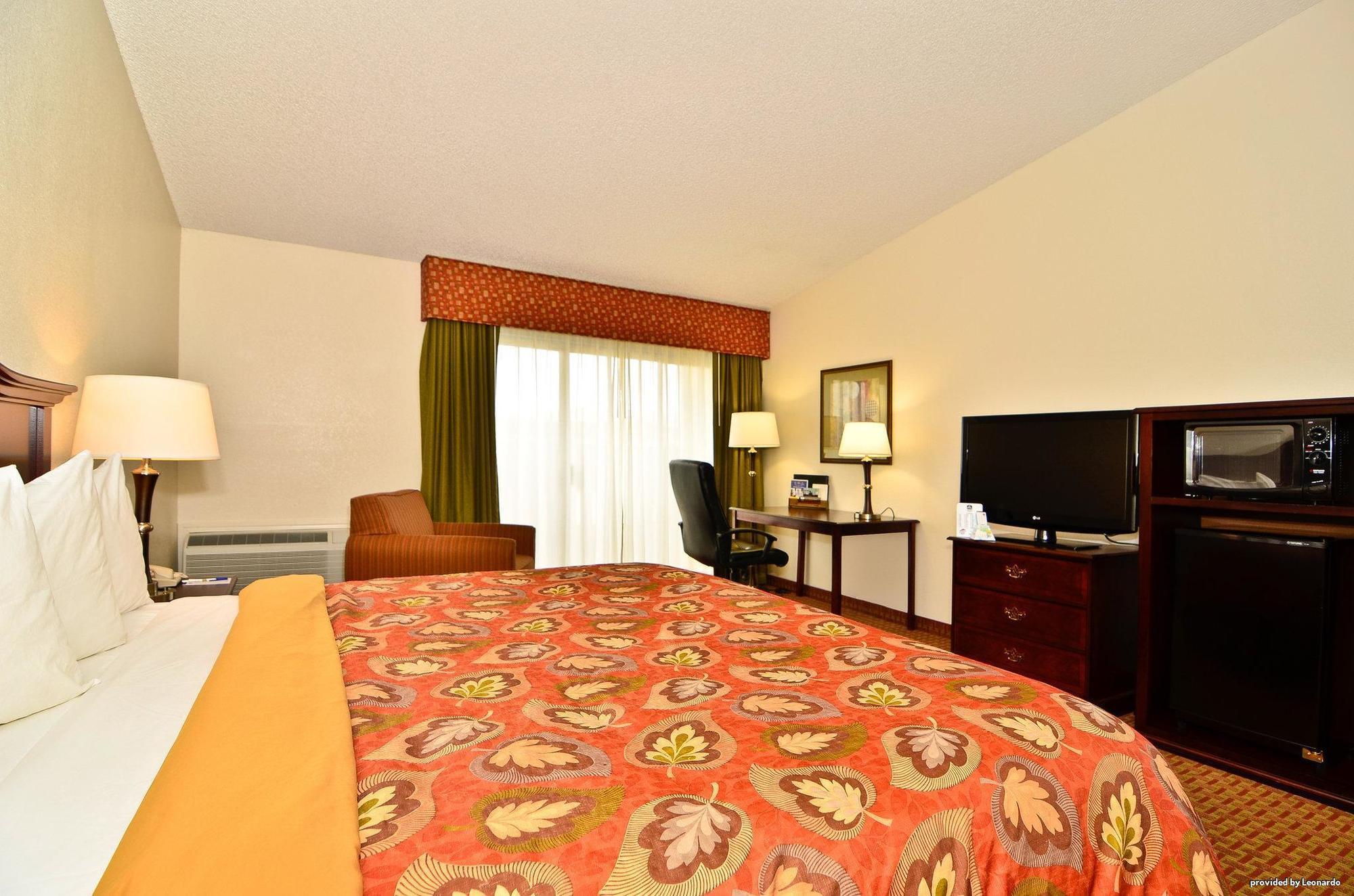 Best Western Chieftain Inn Уэнатчи Номер фото